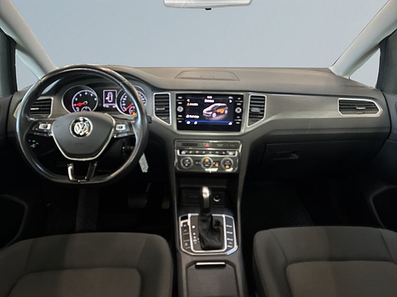 Volkswagen Golf Sportsvan 8 of 20