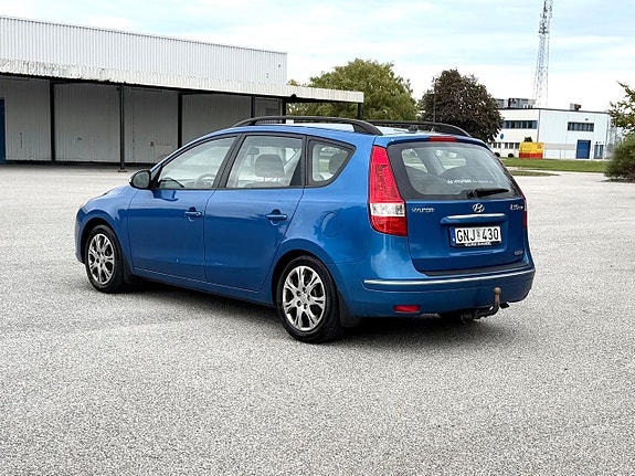 Hyundai i30 4 of 8
