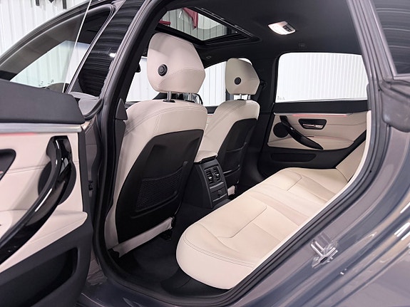BMW 430i 26 of 30