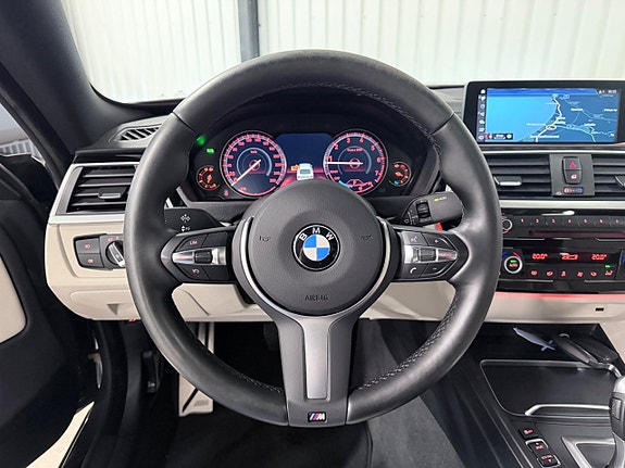 BMW 430i 12 of 30