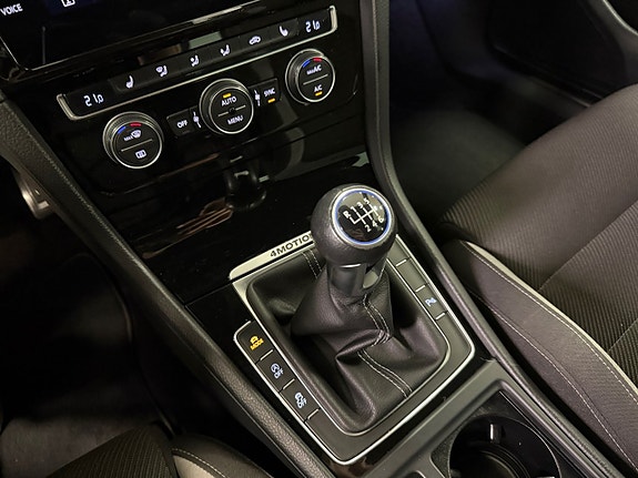 Volkswagen Golf I 13 of 18