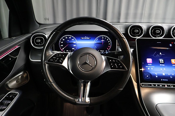 Mercedes-Benz GLC300 de 20 of 28