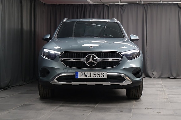 Mercedes-Benz GLC300 de 3 of 28