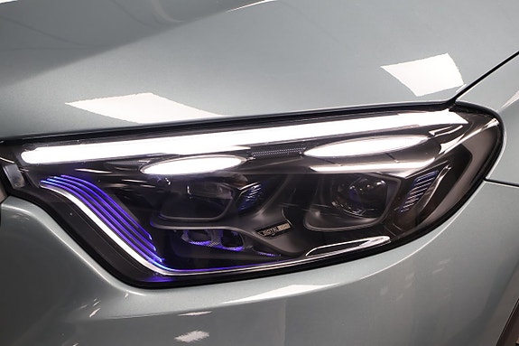 Mercedes-Benz GLC300 de 8 of 28
