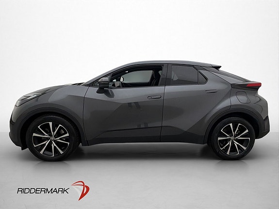 Toyota C-HR 4 of 27