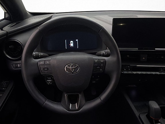 Toyota C-HR 10 of 27