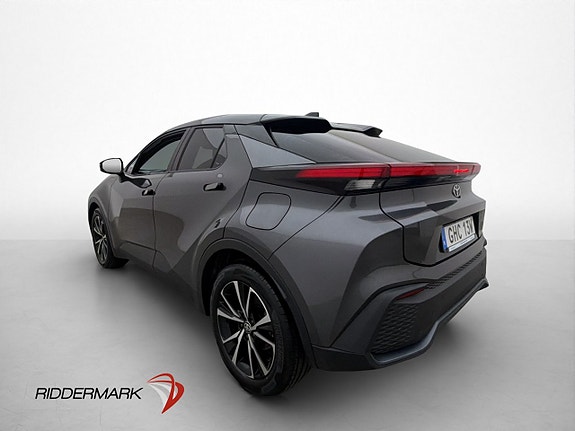 Toyota C-HR 5 of 27
