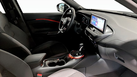 Nissan Juke 6 of 12
