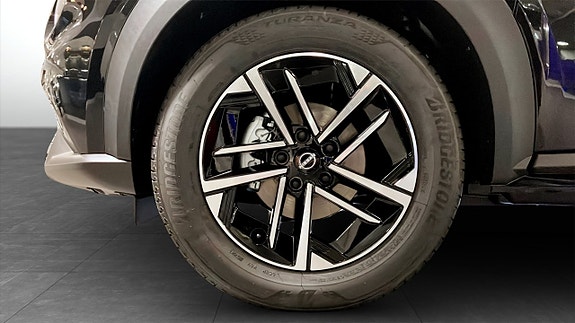 Nissan Juke 8 of 12