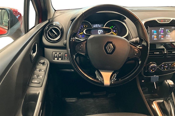 Renault Clio 14 of 25