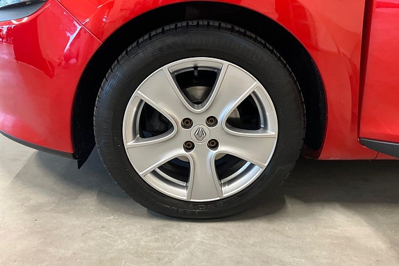 Renault Clio 21 of 25