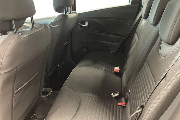 Renault Clio 12 of 25