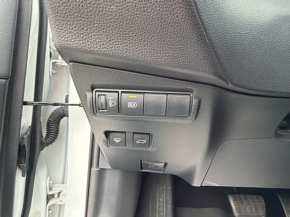 Toyota Corolla Cross 20 of 27