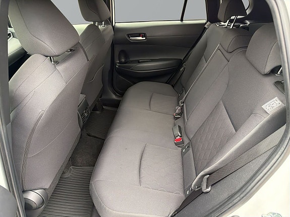Toyota Corolla Cross 9 of 27