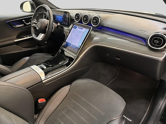 Mercedes-Benz C300 12 of 29
