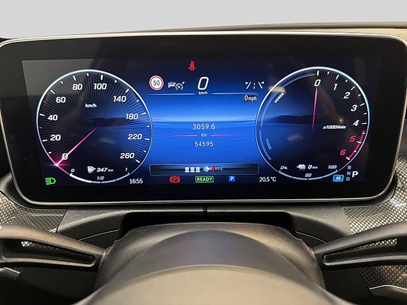 Mercedes-Benz C300 25 of 29