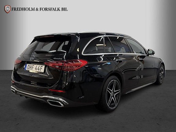Mercedes-Benz C300 5 of 29