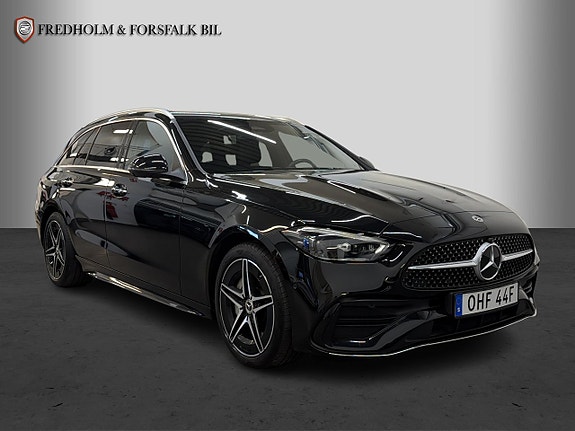 Mercedes-Benz C300 6 of 29