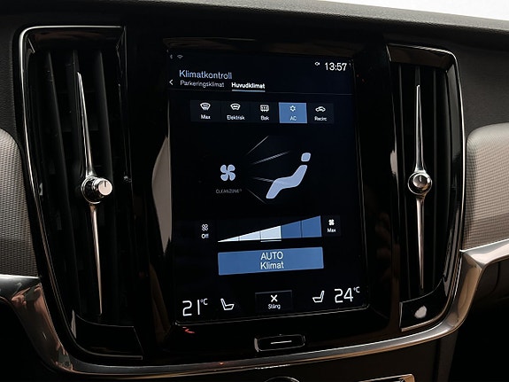 Volvo V90 25 of 30