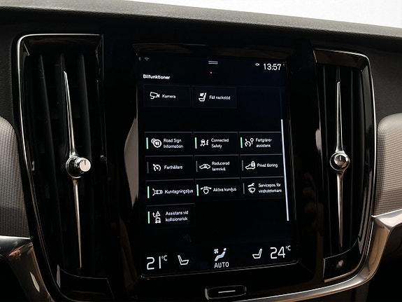 Volvo V90 24 of 30