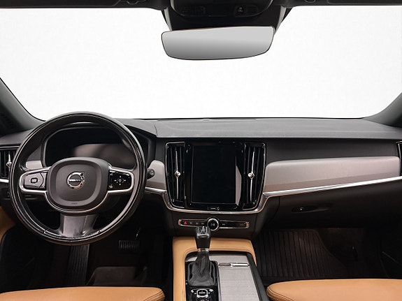 Volvo V90 14 of 30