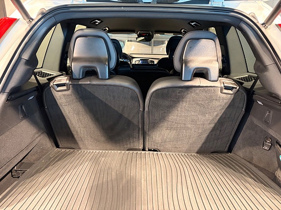 Volvo XC90 18 of 30