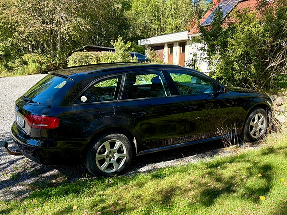 Audi A4 3 of 6