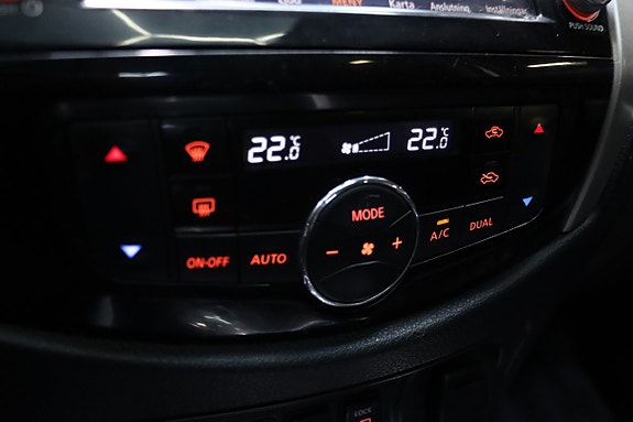 Nissan Navara 24 of 28