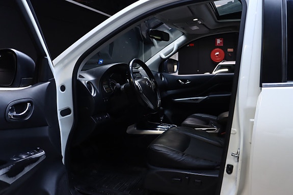 Nissan Navara 8 of 28