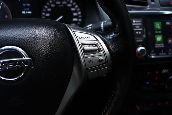 Nissan Navara 28 of 28