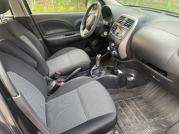 Nissan Micra 3 of 3
