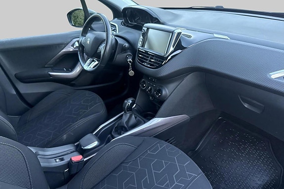 Peugeot 2008 12 of 19