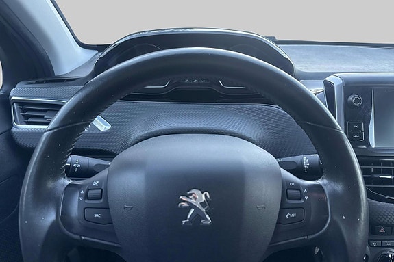 Peugeot 2008 17 of 19
