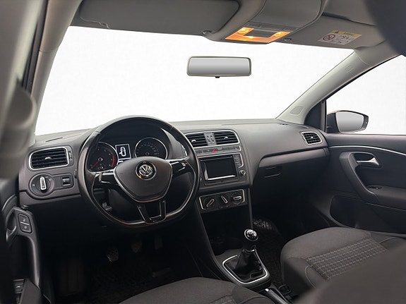 Volkswagen Polo 15 of 24