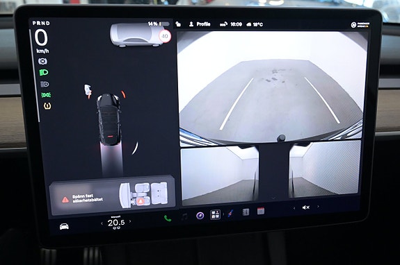 Tesla Model Y 15 of 27