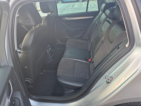 Skoda Octavia 6 of 8