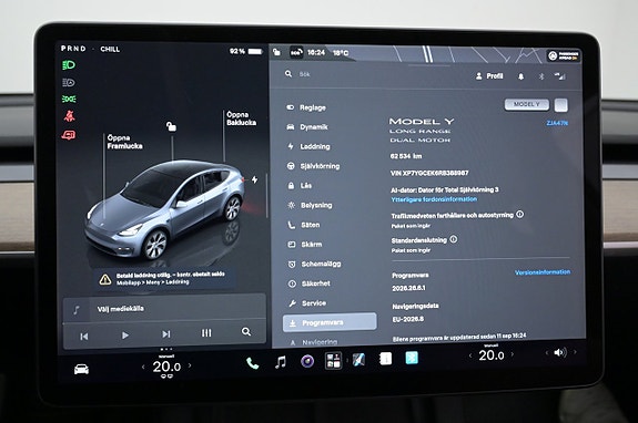 Tesla Model Y 14 of 27