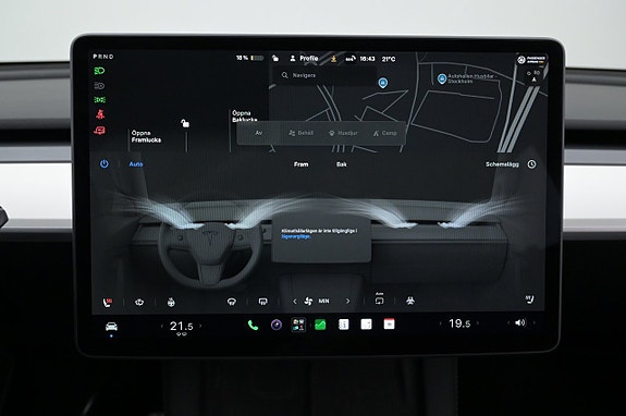 Tesla Model Y 14 of 27