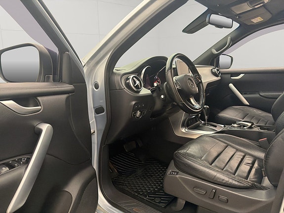 Mercedes-Benz X250 d 13 of 30
