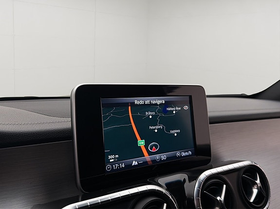 Mercedes-Benz X250 d 21 of 30