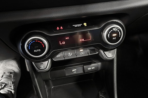 Kia Picanto 13 of 14