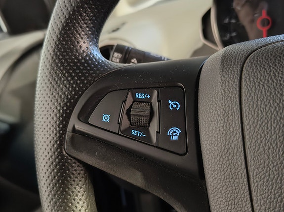 Chevrolet Aveo 13 of 13
