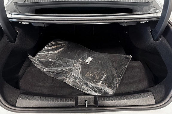 Mercedes-Benz CLA200 17 of 19