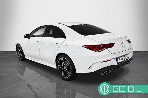 Mercedes-Benz CLA200 2 of 19