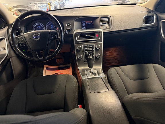 Volvo S60 12 of 20