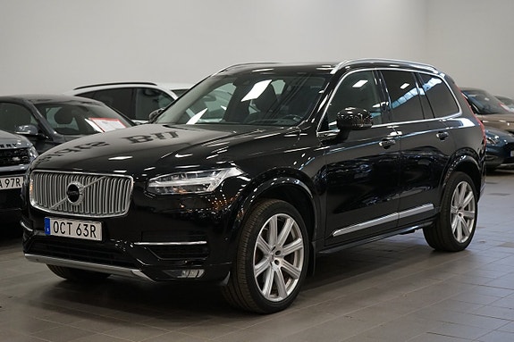 Volvo XC90 2 of 25