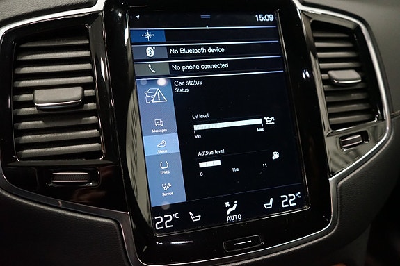 Volvo XC90 25 of 25
