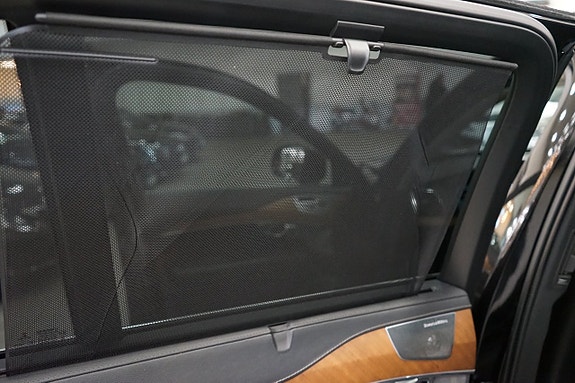Volvo XC90 20 of 25