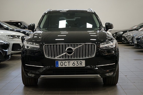 Volvo XC90 3 of 25