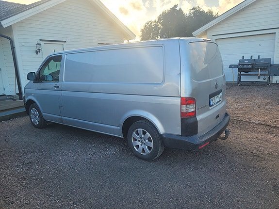 Volkswagen Transporter 5 of 16